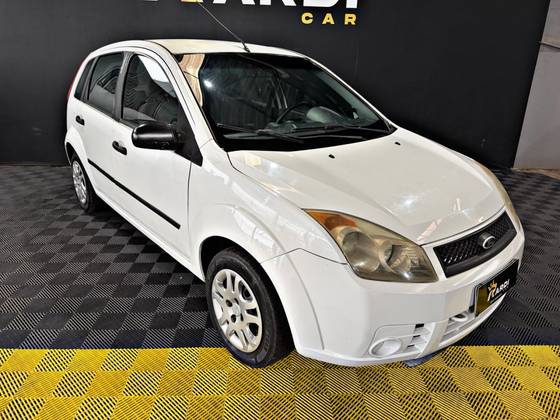 FORD FIESTA 1.0 MPI HATCH 8V FLEX 4P MANUAL